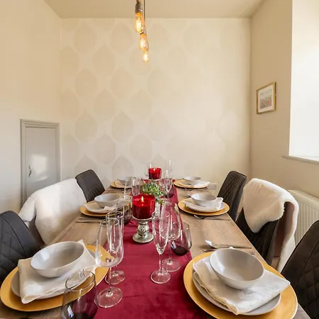 Little Apple Cottage- Free Parking, Hot Tub, Fire, Town Centre Semesterbostad Appleby-in-Westmorland