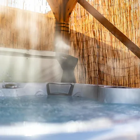 Luxury Hot Tub Cottage Gateway To Lake District Appleby-in-Westmorland
