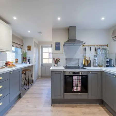 Little Apple Cottage- Free Parking, Hot Tub, Fire, Town Centre Appleby-in-Westmorland