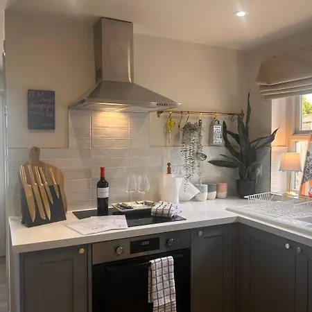 Little Apple Cottage- Free Parking, Hot Tub, Fire, Town Centre Appleby-in-Westmorland