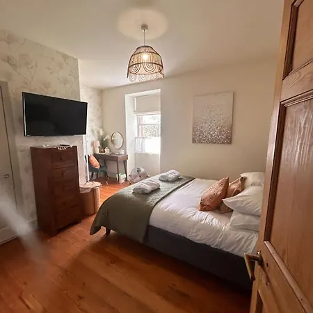Σπίτι διακοπών Little Apple Cottage- Free Parking, Hot Tub, Fire, Town Centre Appleby-in-Westmorland