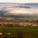 Little Apple Cottage- Free Parking, Hot Tub, Fire, Town Centre Hébergement de vacances *